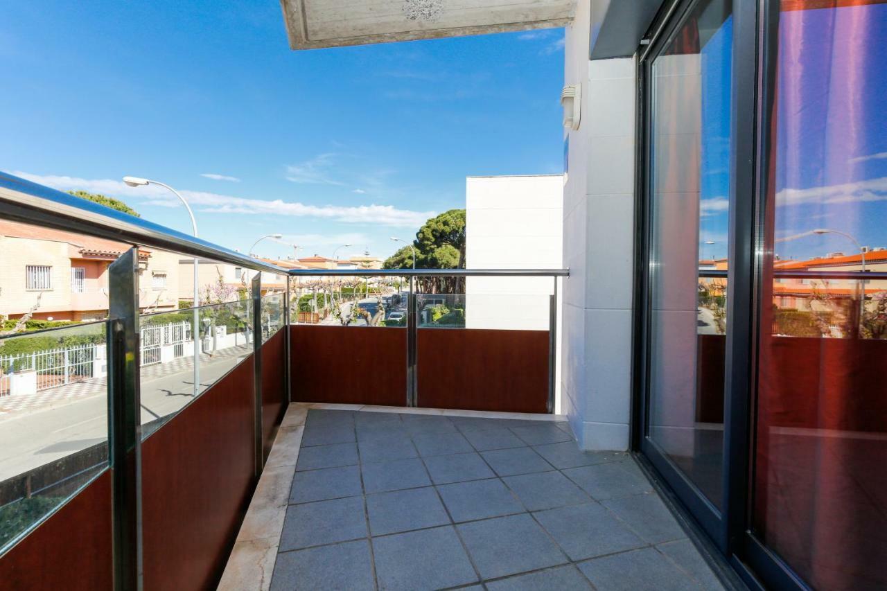 Galera Planet Costa Dorada Villa Cambrils Exterior photo